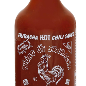 Sriracha hot chili sauce (28 oz)